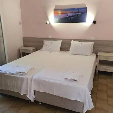 Errika House 3 *